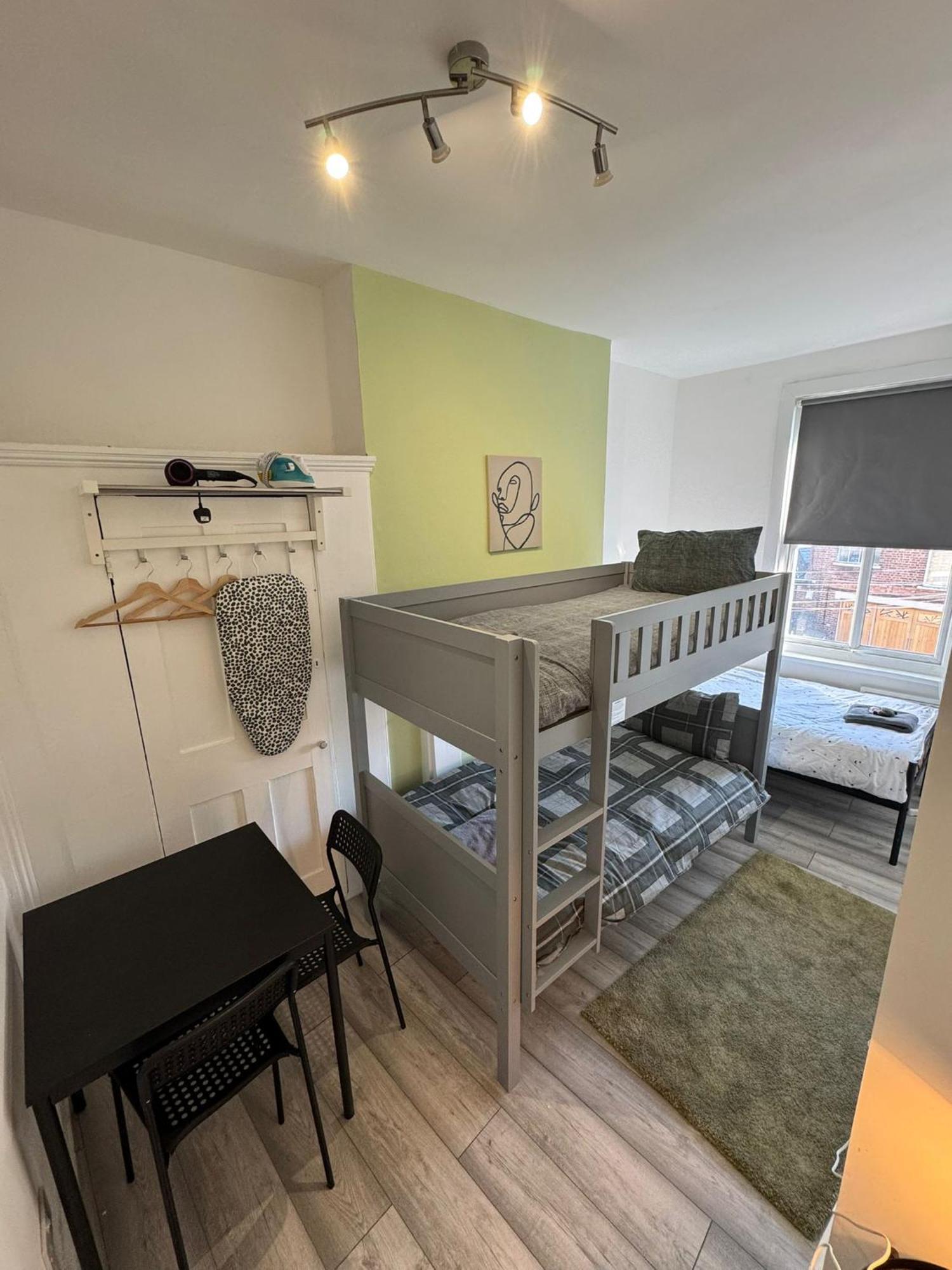 Finsbury Park Rooms لندن الغرفة الصورة